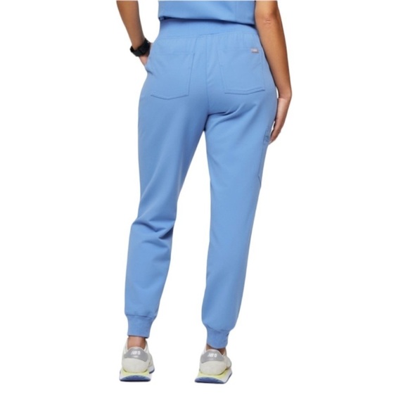 FIGS TECHNICAL SCRUBS ZAMORA CEIL BLUE JOGGERS SIZE MEDIUM TALL - Picture 4 of 15